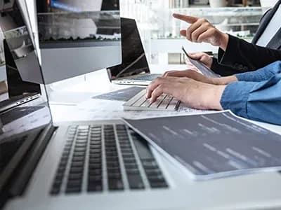 Hvordan fremstilles rustfrit stål? Komplet procesguide 2026